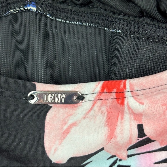 EUC DKNY Women’s Floral One Piece Halter tie Swimsuit sz Small - Picture 3 of 5